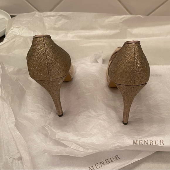 Menbur Gold Lace Peep-Toe Heels - Picture 7 of 8